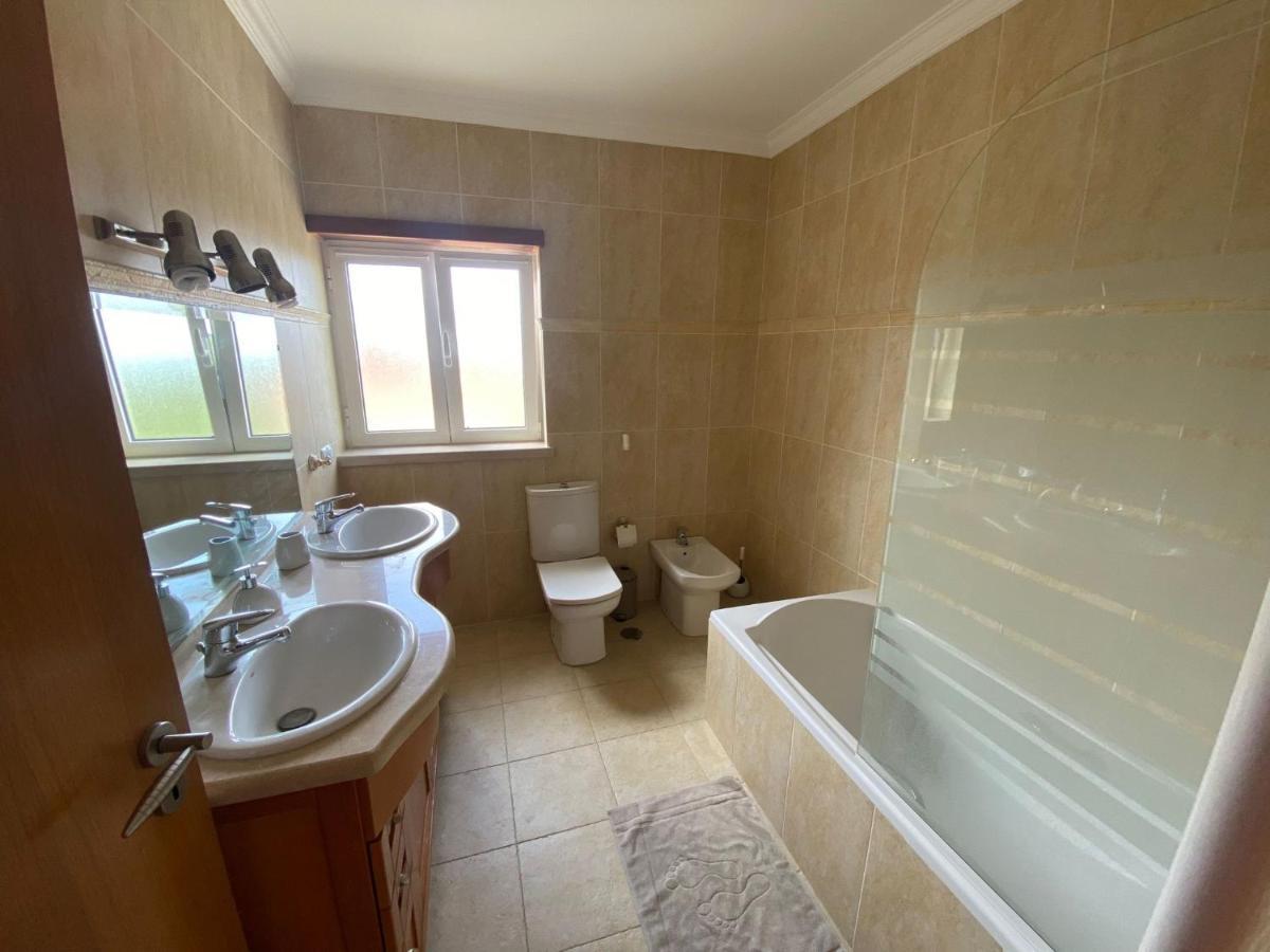Apartamento Amazing Scorpion'S House Leiria Exterior foto